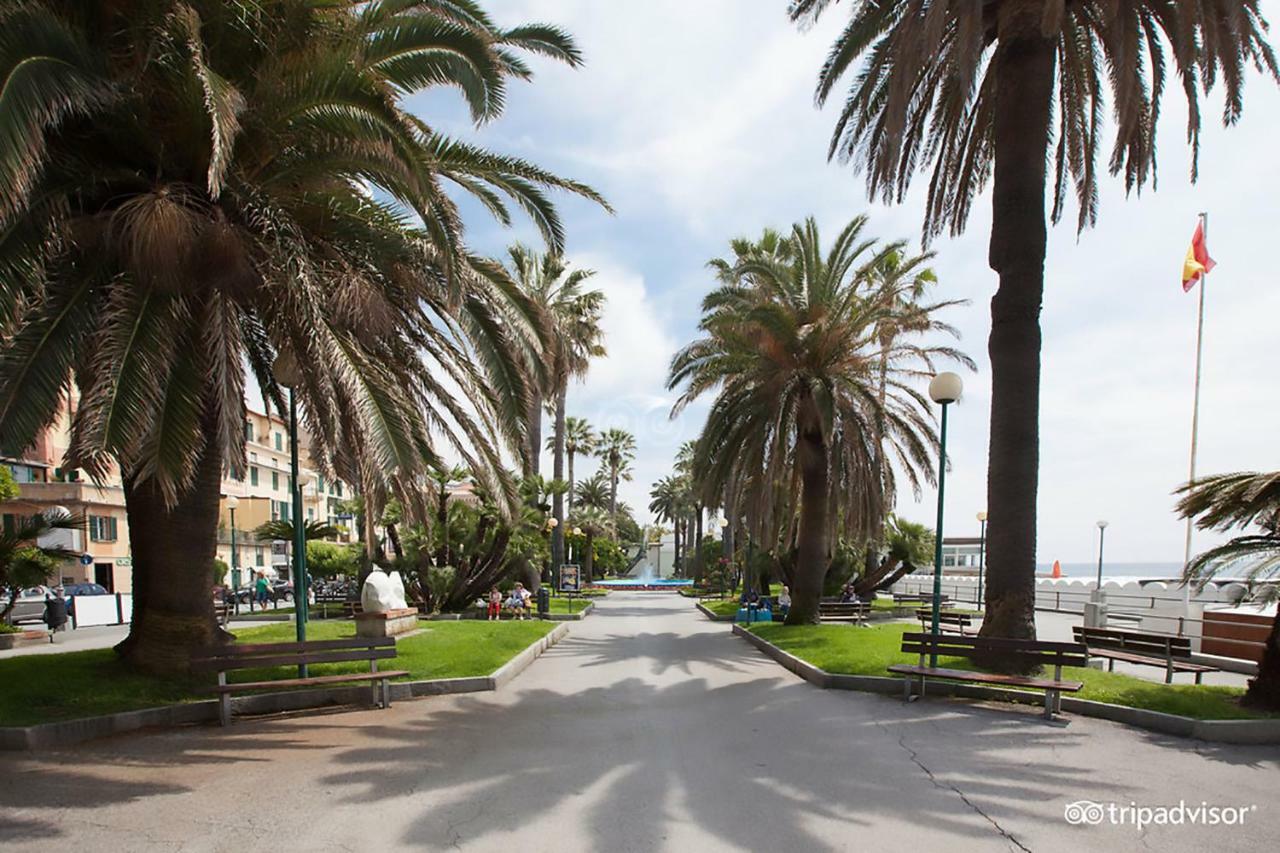 Bed & Breakfast Il Mago Varazze Exterior photo